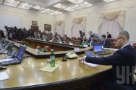 Кабмін хоче продовжити «військовий податок» та збільшити збір при купівлі валюти