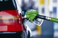 В Україні скорочуються продажі бензину