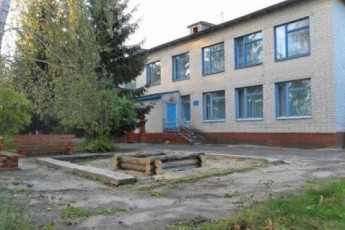 Волинян закликають допомогти прибрати санаторій, у якому лікуватимуть вояків