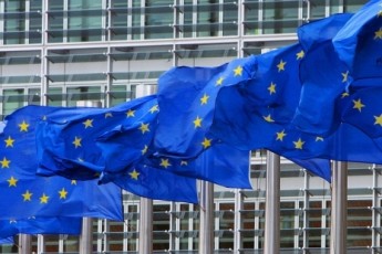 Євросоюз офіційно відклав тимчасове застосування вільної торгівлі з Україною