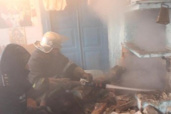 На Волині через праску ледь не згорів будинок