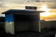 На Волині з’явилась патріотична зупинка з написом про Путіна ФОТОФАКТ