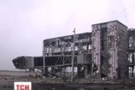 На Сході терористи воюють між собою і продовжують обстрілювати аеропорт Донецька ВІДЕО