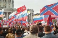 В окупованому Донбасі голодні люди влаштовують бійки за харчі ВІДЕО