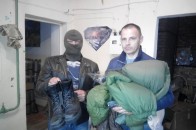 Волинські волонтери передали нацгвардійцям теплий одяг
