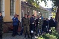 Суд не відпустив додому військових з Волині