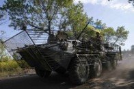На Донбасі терористи посилили активність і знову штурмують аеропорт Донецька  ВІДЕО