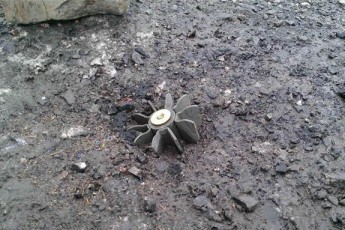 На Донеччині від вибуху снаряду загинули двоє дітей, п'ятеро поранені