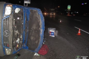 Маршрутка врізалася в авто ДАІ, є постраждалі ВІДЕО