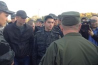 У Харкові солдати-строковики теж вийшли на протест ВІДЕО