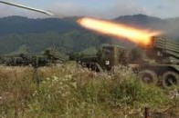 Терористи з «Градів» обстріляли українських бійців на Донеччині ВІДЕО