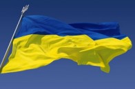 «Кіборги» вивісили над аеропортом Донецька український прапор ВІДЕО