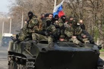 Терористи атакували колону української техніки під Маріуполем ВІДЕО