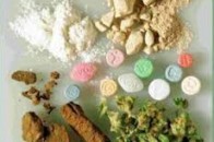 Волиняни «спалились» на зберіганні наркотиків