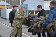 У Луцьку нацгвардійцям передали термоодяг