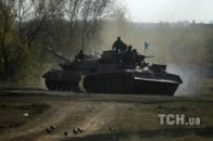 Українських бійців на блокпості можуть оточити найманці ВІДЕО