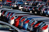 В Україні масово розпродають автосалони
