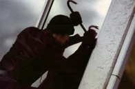 На Волині двоє пенсіонерів обікрали автомайстерню