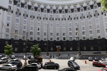 Друга хвиля люстрації: Яценюк пообіцяв чиновникам нові перевірки ВІДЕО
