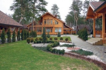 На Світязі розбирають волинське «Межигір’я», - ЗМІ. ВІДЕО ОНОВЛЕНО