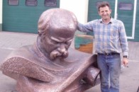 Міськрада боргує волинському скульптору 365 тисяч гривень