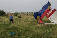 Опублікували відео, зняте в перші хвилини після падіння малайзійського Boeing-777