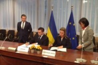 Україна вимагає посилення тиску на Путіна, а ЄС закликає до реформ ВІДЕО