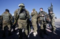У Свердловську містяни повстали проти бойовиків, найманці розганяють мітинг автоматами