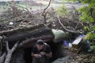 Бійці АТО показали фронтове життя у бліндажах ВІДЕО