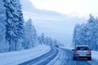 Волинських водіїв попереджають про небезпеку на дорогах