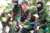 Як терористи «ДНР» та «ЛНР» з дітей вирощують бойовиків ВІДЕО