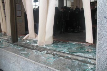 Символічна смерть революційних дверей волинського Майдану