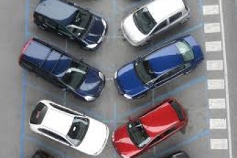 У Луцьку побільшає автопарковок