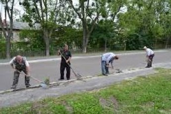 Скільки волинян змушені працювати на громадських роботах