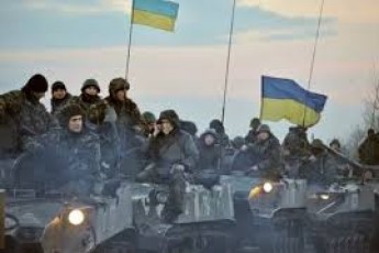 Волинські податківці придбали спецодяг для воїнів АТО