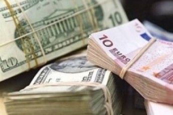 Свіжі курси НБУ: долар і євро знову подешевшали