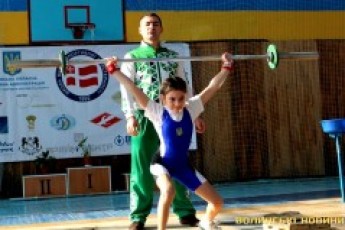 На Волинь приїдуть штангісти з Луганська й Донецька