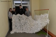 Волиняни виготовили зимові маскувальні сітки