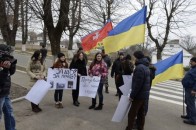 На Волині пікетували районний суд ФОТО