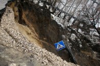 Через зсув ґрунту на Львівщині загинула людина