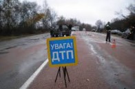 На Волині автомобіль злетів у кювет: водій у реанімації