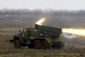 Біля Дебальцевого угрупування терористів обстрілюють одне одного з «Градів» ВІДЕО