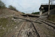 У Маріуполі намагалися підірвати ще один міст, є жертви, - ЗМІ