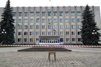 Волинський мер «тримає» місце для увіковічнення своїх земних «подвигів»?