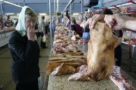 Із 1 січня на ринках не можна буде продавати домашні молоко, сир та м'ясо