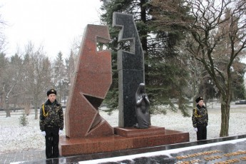 Лучани вшанували воїнів-інтернаціоналістів ФОТО