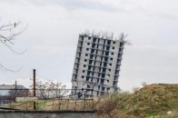 У Севастополі окупанти намагаються підірвати 16-типоверхівку ВІДЕО