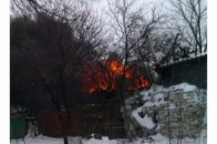 Терористи снарядами громили Дебальцеве: у мирному місті палали будинки ФОТО