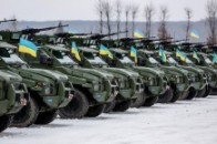 В понеділок сили АТО отримають 100 одиниць військової техніки – Порошенко