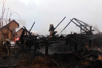 На Волині двоє людей заживо згоріли у власних будинках ФОТО